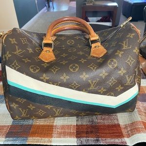 Custom painted Louis Vuitton Speedy 35 with strap and organizer by New Vintage